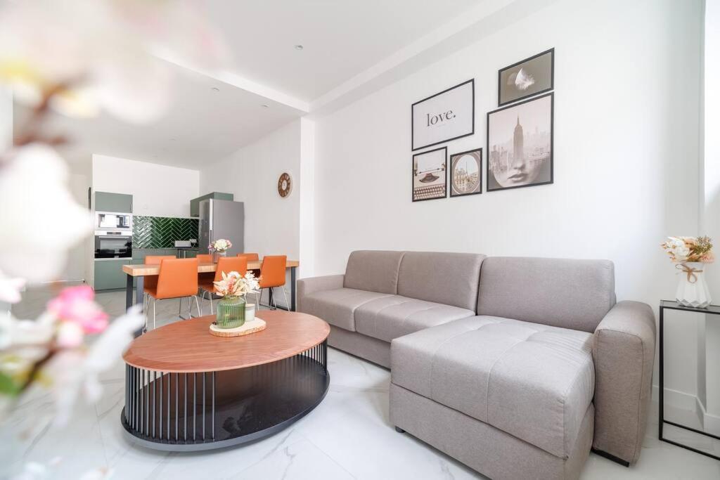 דירות Asnières Cosy Flat For 6 People #2 מראה חיצוני תמונה